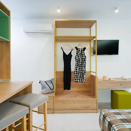 Miracle By Klisma Skála Kallirákhis